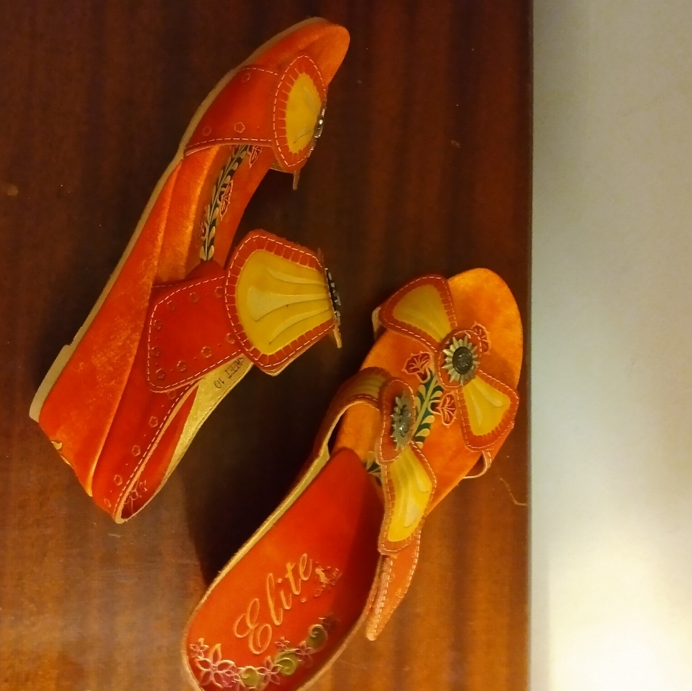 Wedge heel sandal